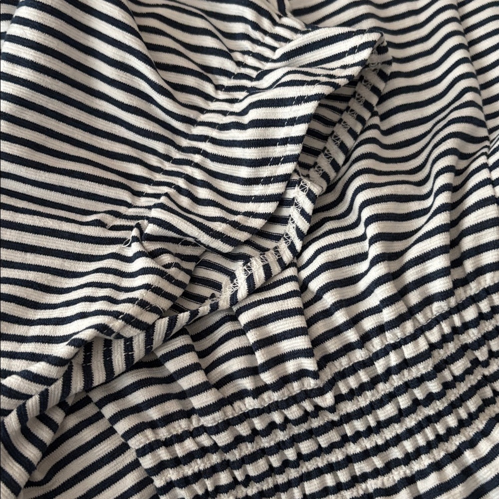 NWT Fortune + Ivy Fern Flutter Sleeve Navy & White Striped Top - Picture 7 of 12